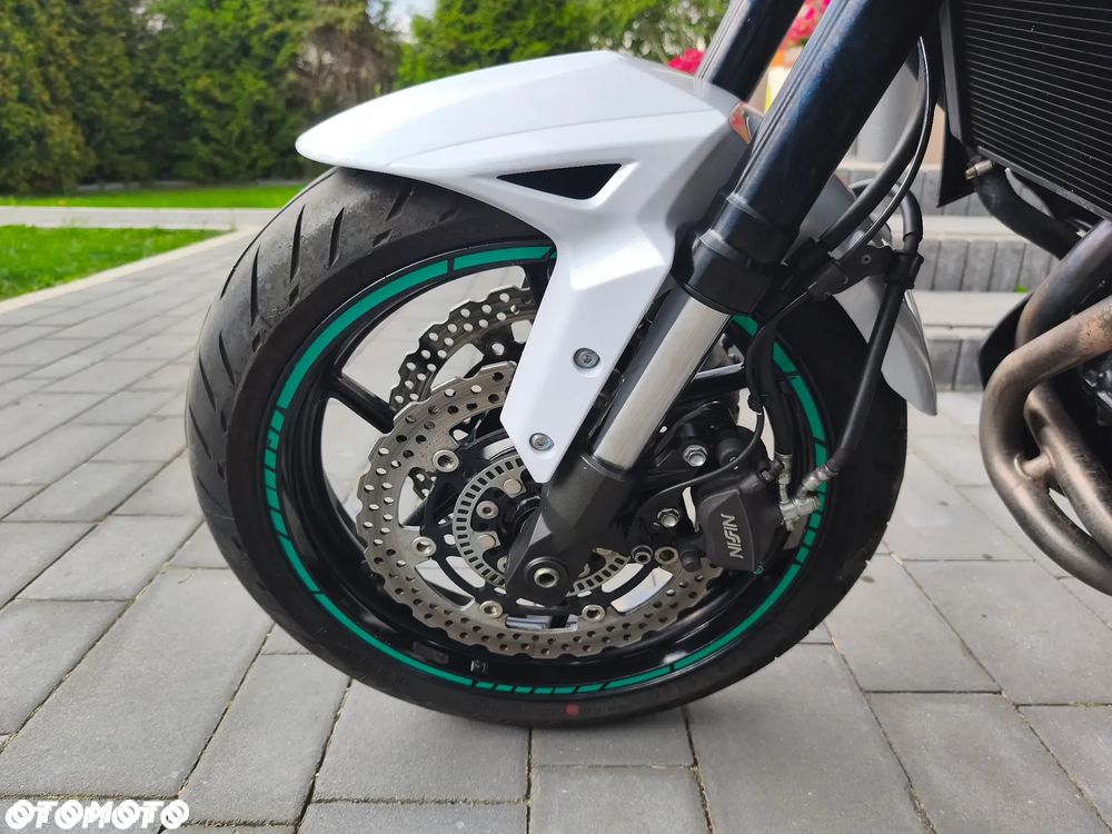 Kawasaki Versys 650 - 24