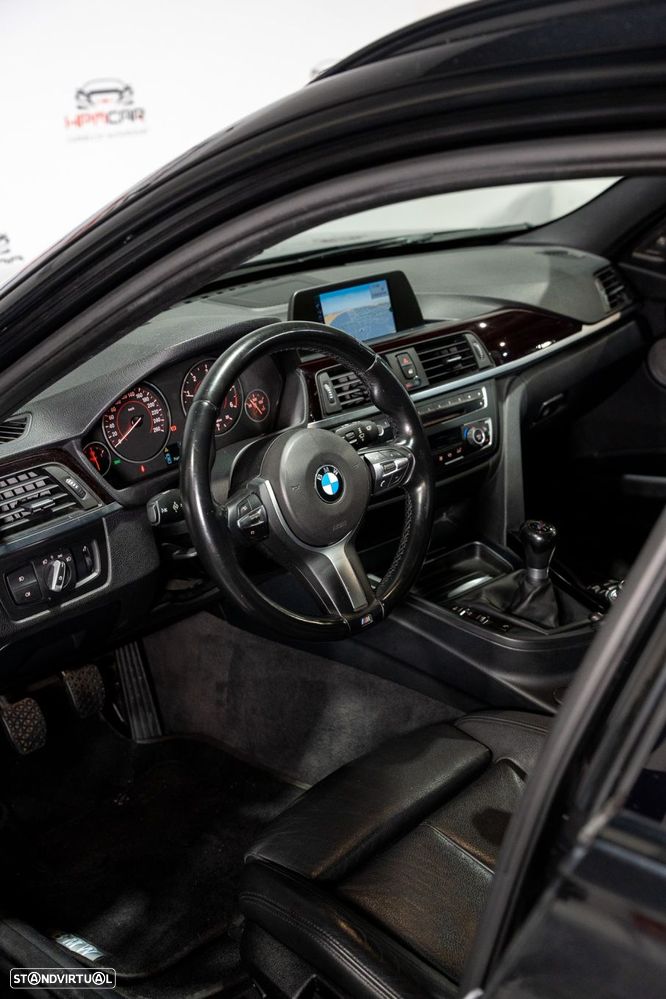 BMW 320 d Pack M - 19