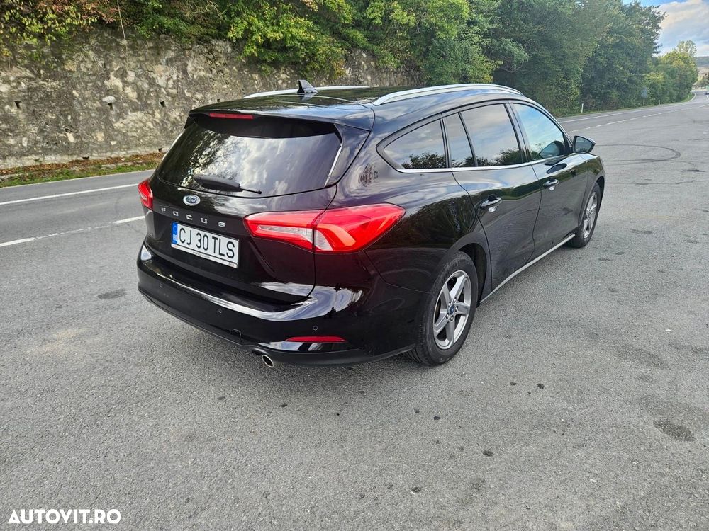Ford Focus - 6