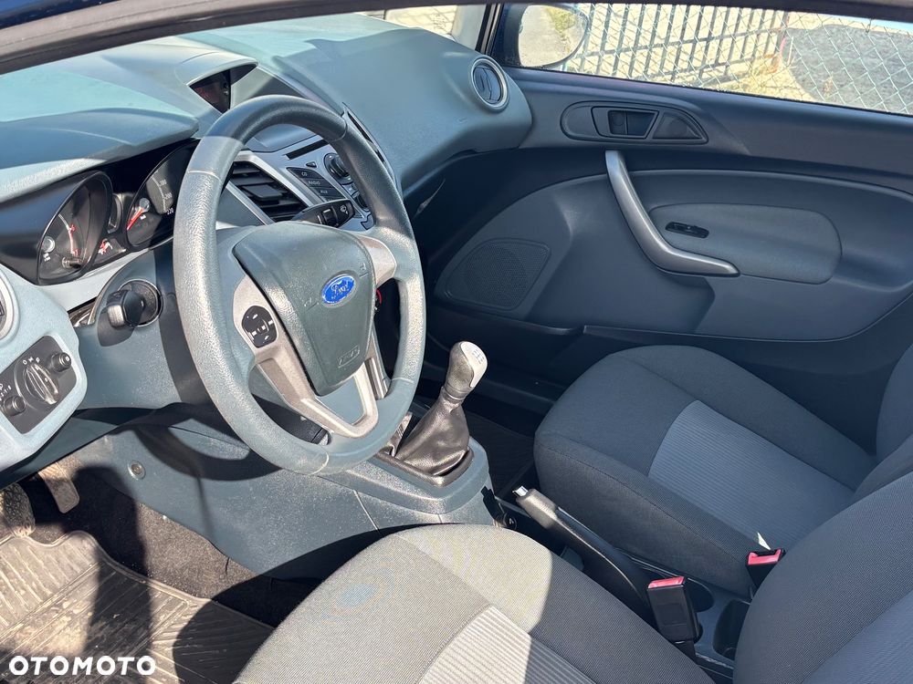 Ford Fiesta 1.25 Trend - 19