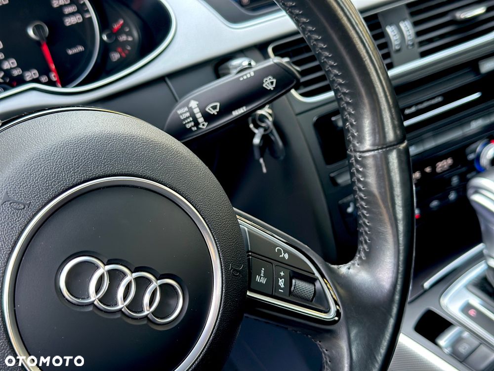 Audi A4 Limousine 2.0 TDI DPF clean diesel multitronic Ambiente - 9