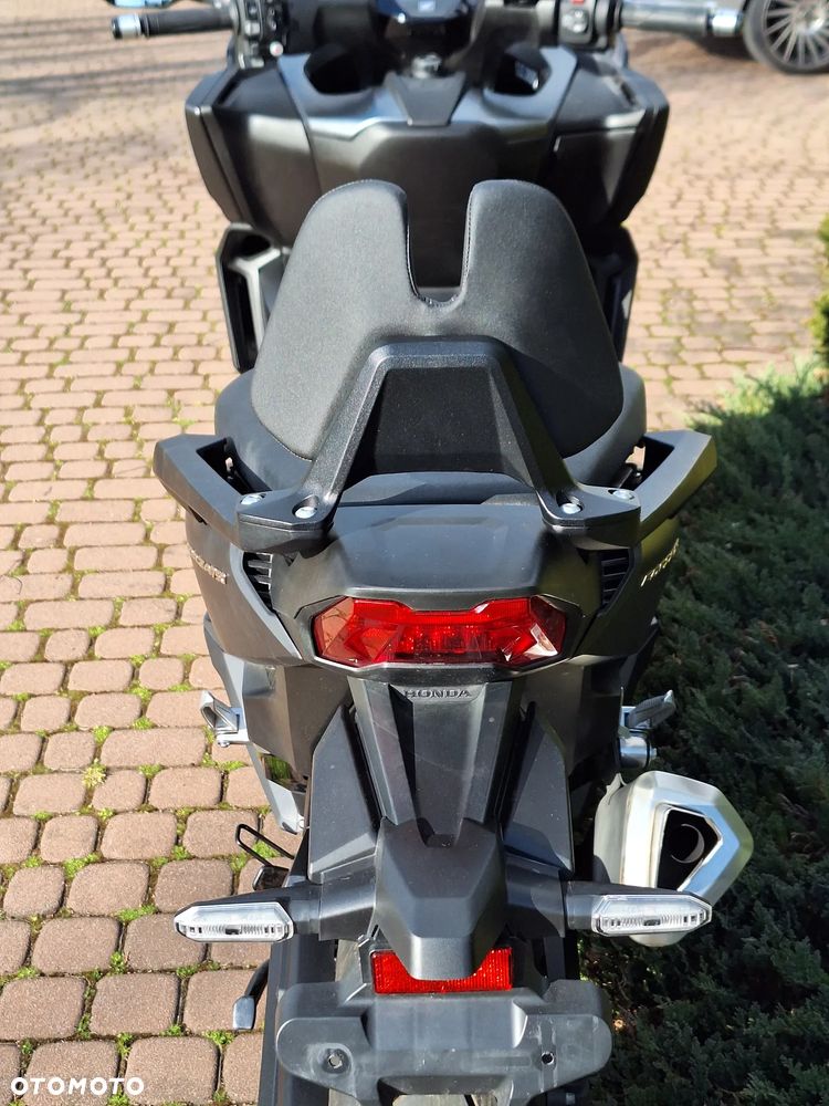 Honda NSS - 25