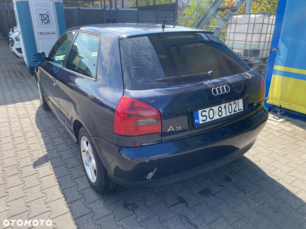 Audi A3 3-drzwiowe 1.6 Ambiente - 11