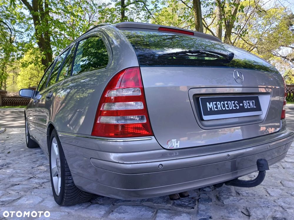 Mercedes-Benz Klasa C 180 Kompressor Automatik Avantgarde - 15