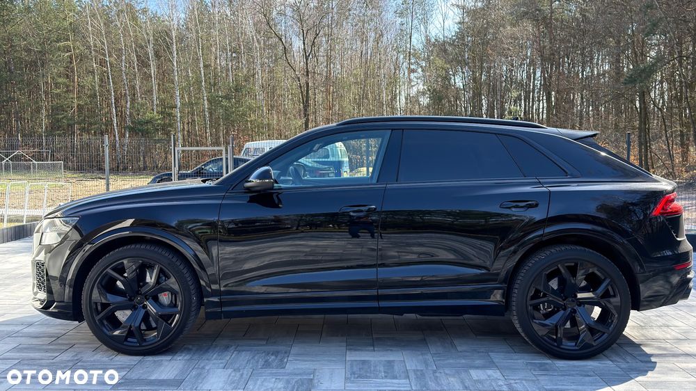 Audi RS Q8 - 5