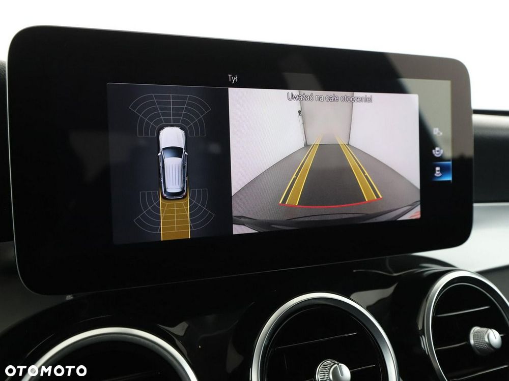 Mercedes-Benz GLC 220 d 4Matic 9G-TRONIC - 26