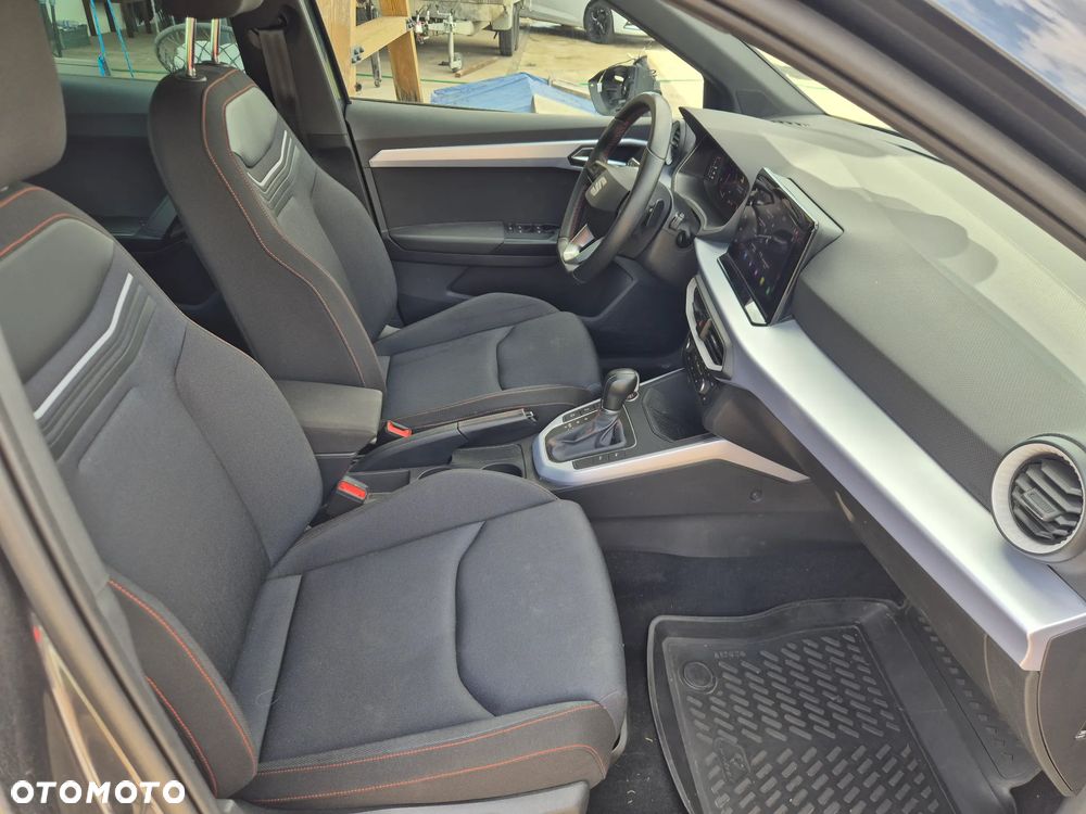 Seat Arona 1.0 Eco TSI DSG FR - 13