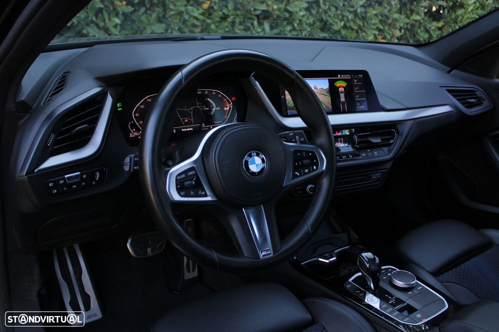 BMW 116 d Pack Desportivo M Auto - 28