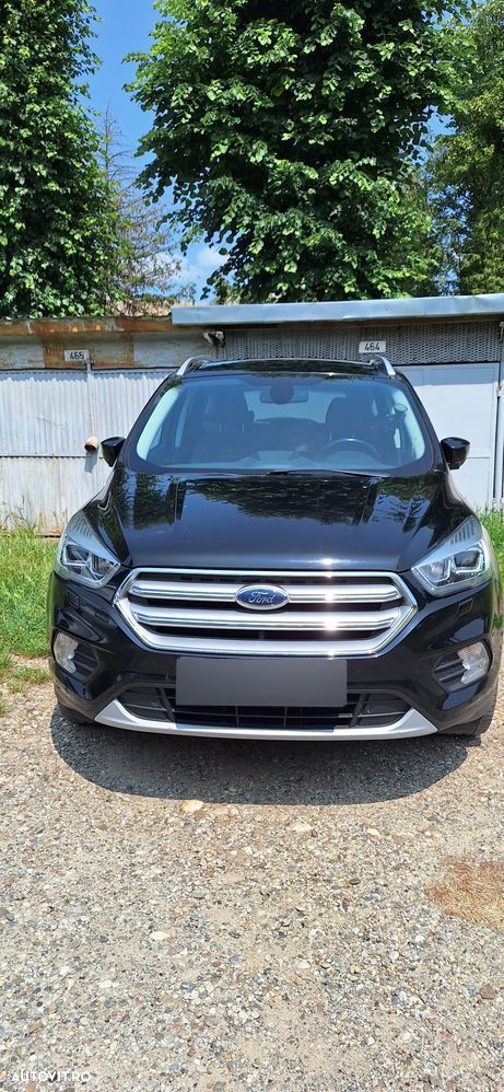 Ford Kuga 1.5 EcoBoost 2WD Titanium - 1