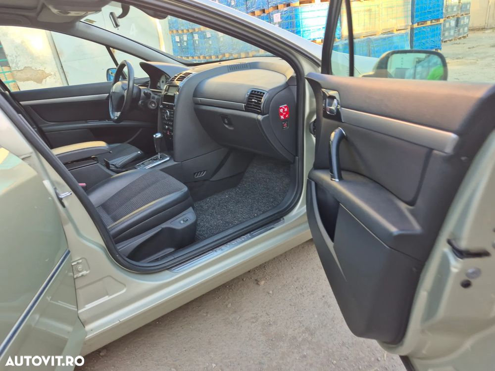 Peugeot 407 HDi 135 Automatik Business Line - 34