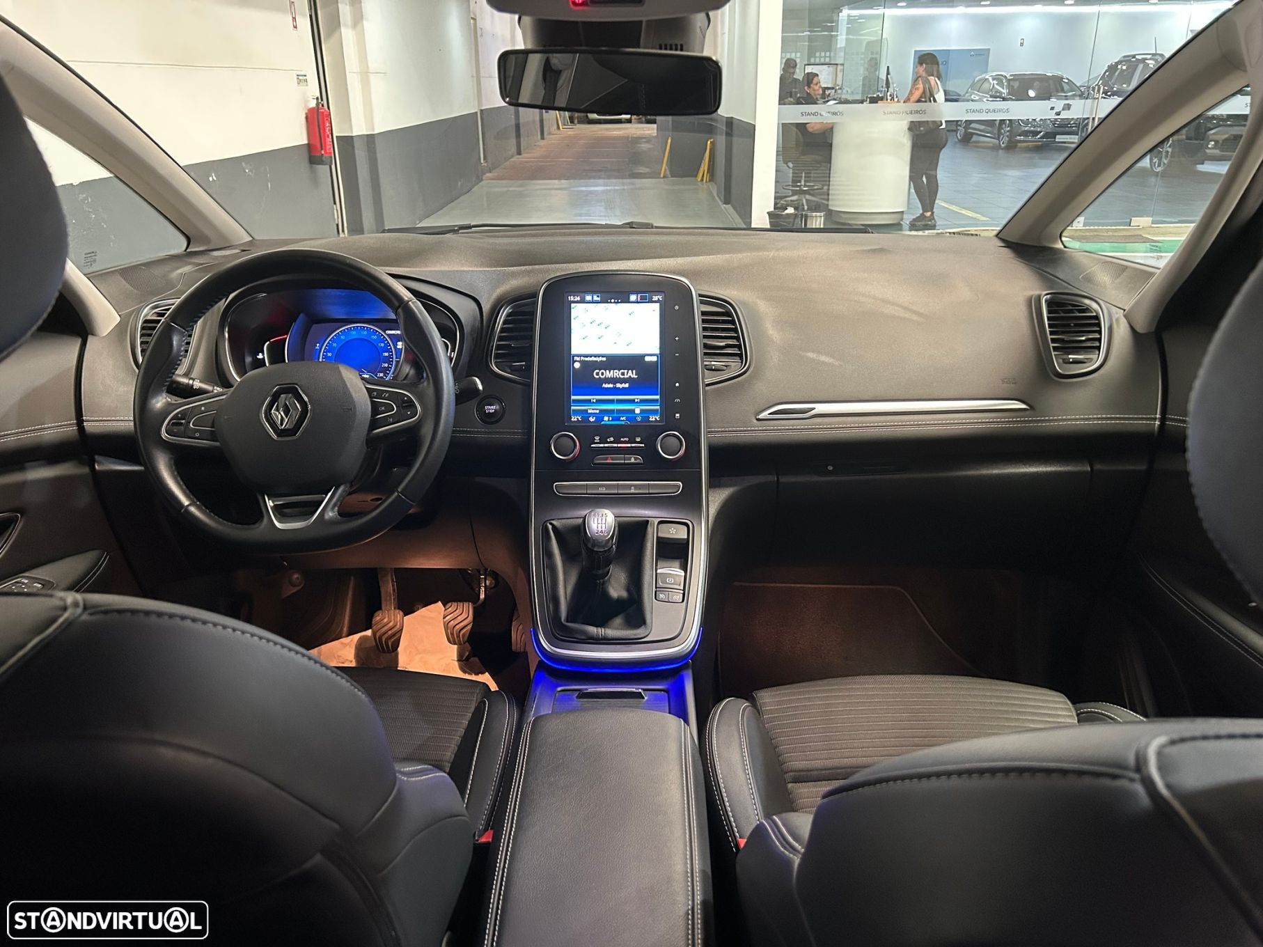 Renault Grand Scénic 1.6 dCi Intens SS - 23