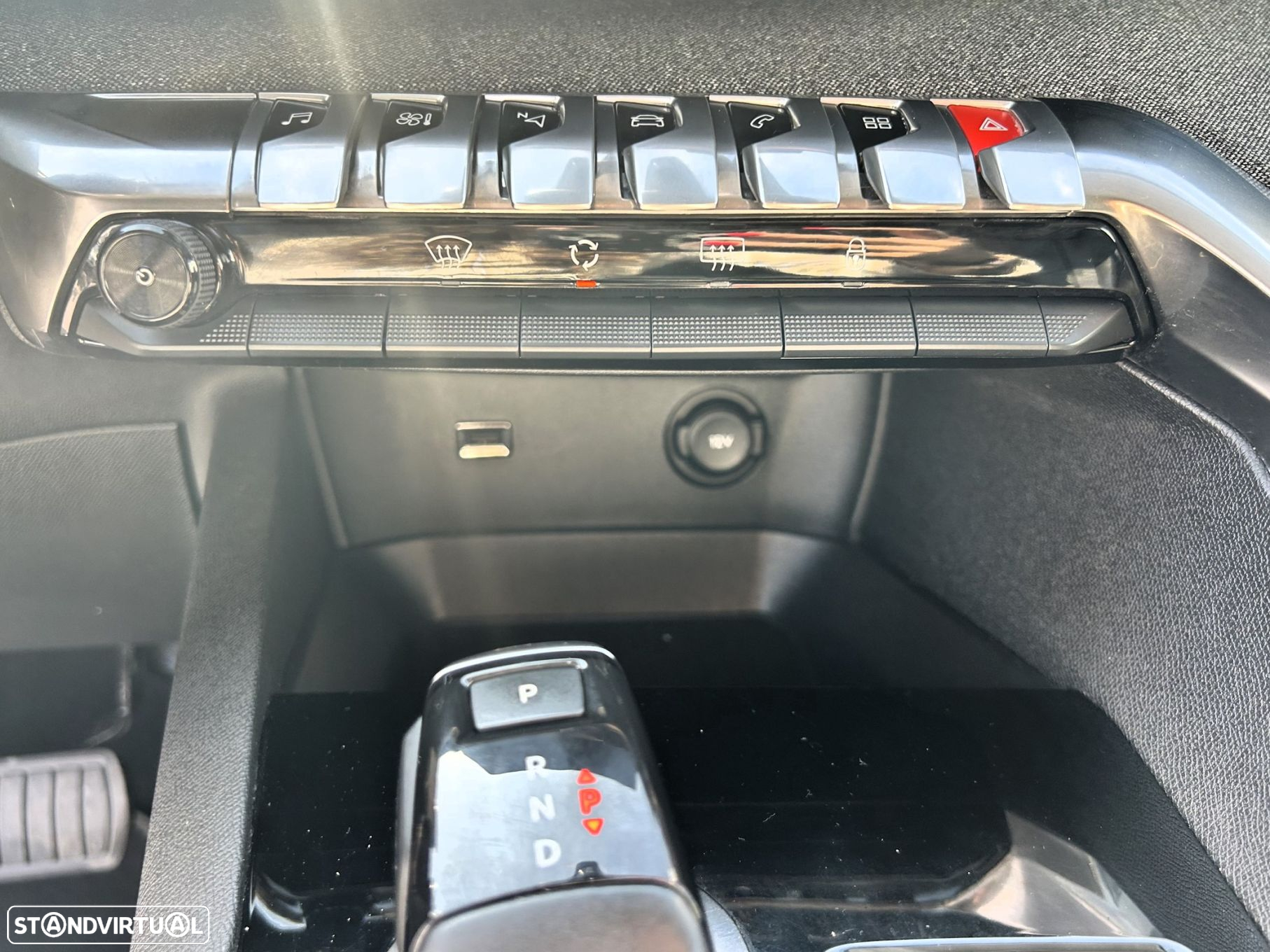 Peugeot 5008 1.5 BlueHDi Allure EAT8 - 21