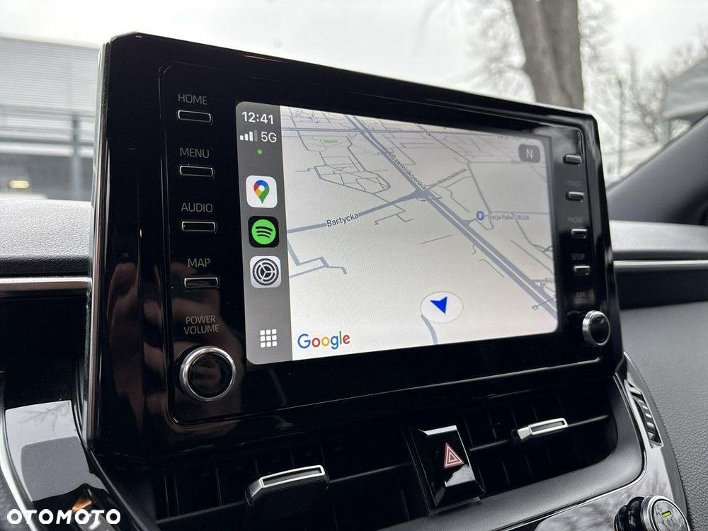 Toyota Corolla 2.0 Hybrid Comfort - 26