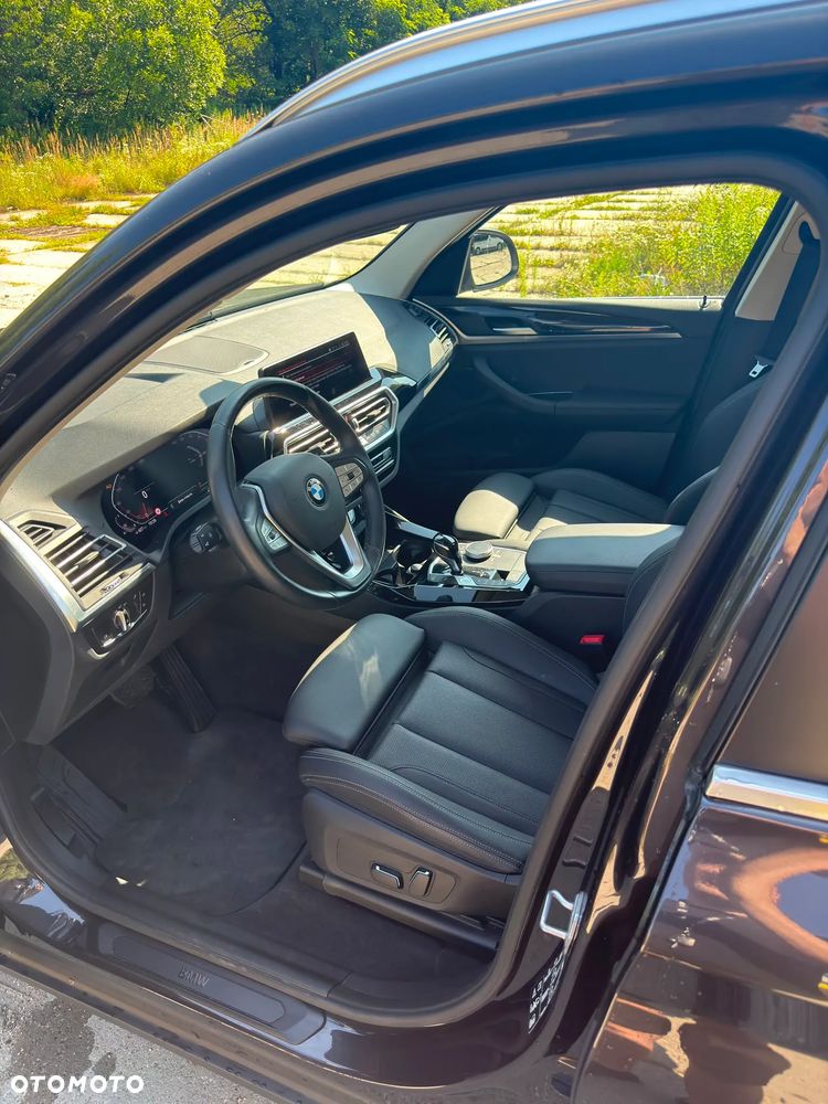 BMW X3 xDrive20i mHEV - 10