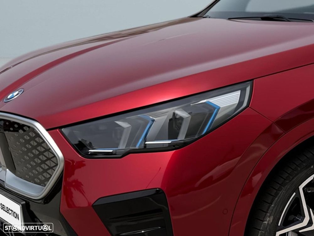 BMW ix2 eDrive20 Pack Desportivo M - 3