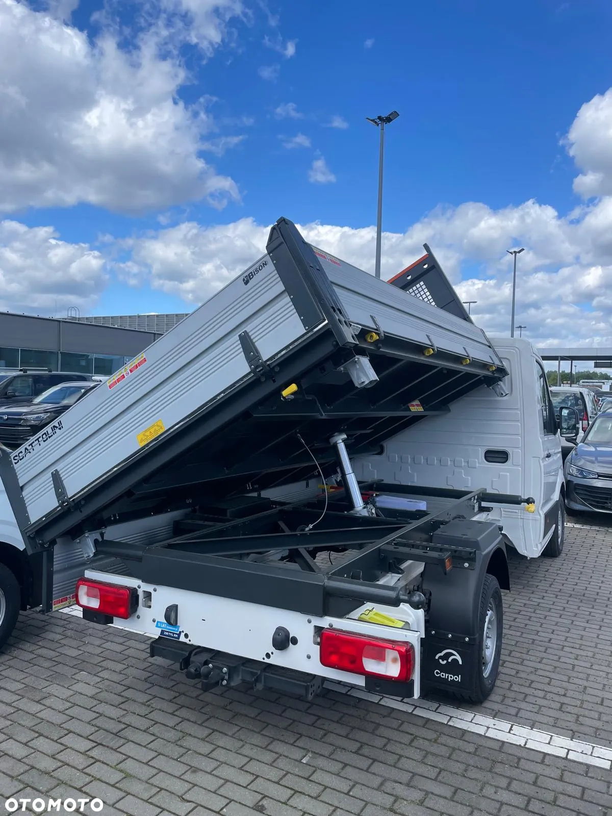 Volkswagen Crafter - 14