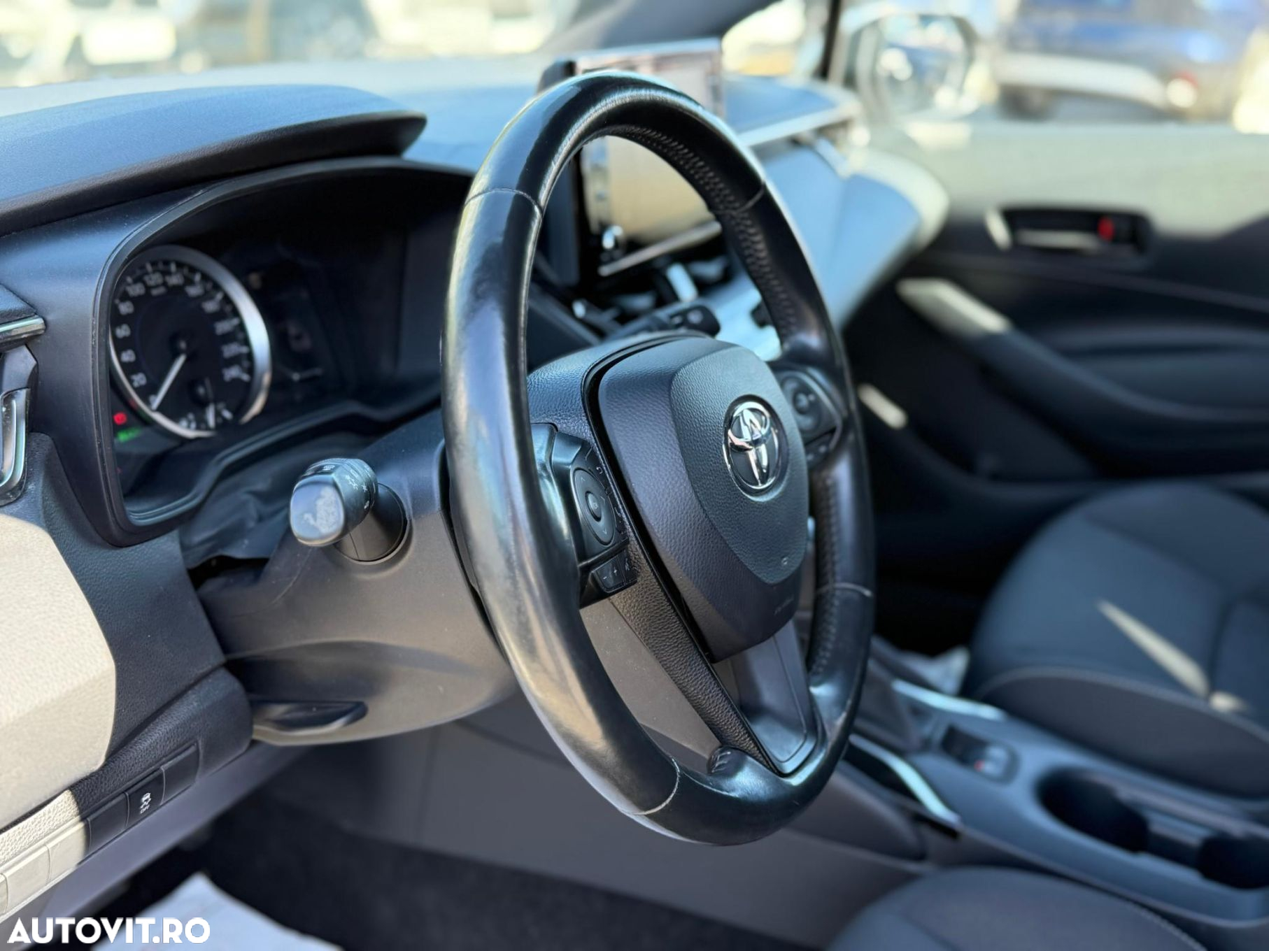 Toyota Corolla - 26