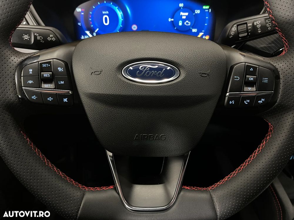 Ford Kuga 2.5 Duratec PHEV ST-LINE - 23