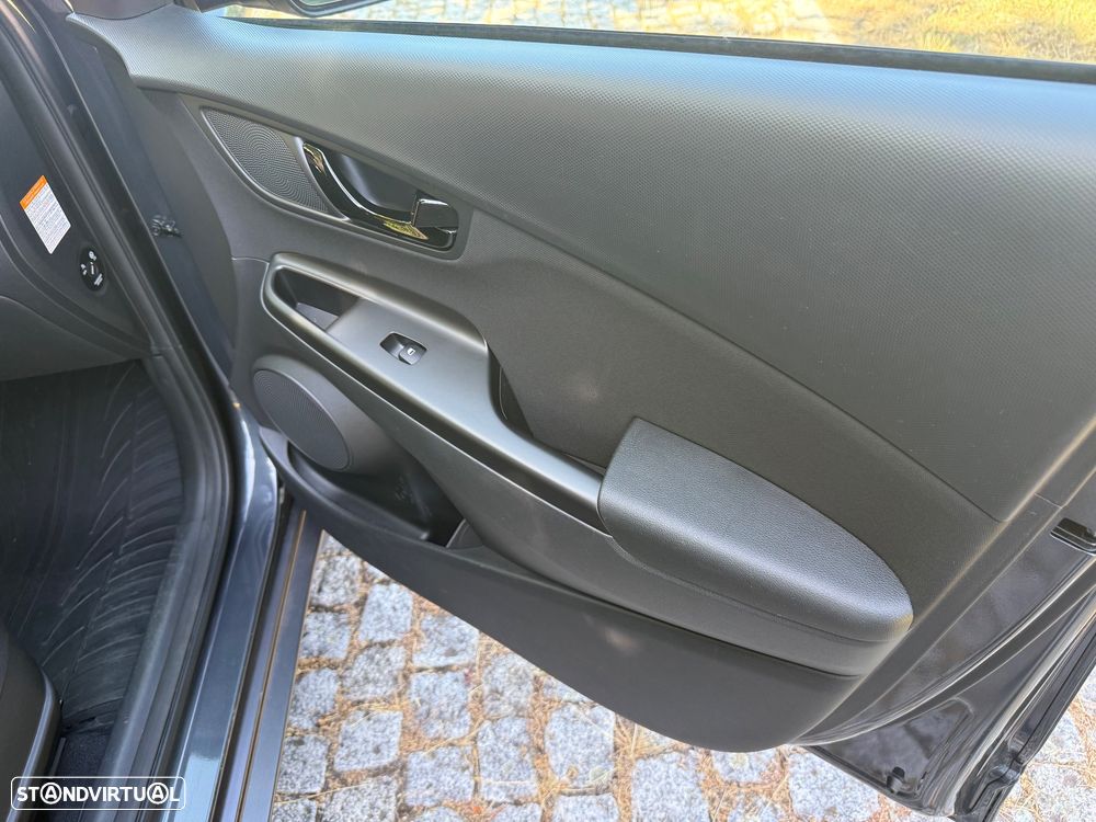 Hyundai Kauai 1.6 GDi HEV Premium (TT)+Pack Plus - 28