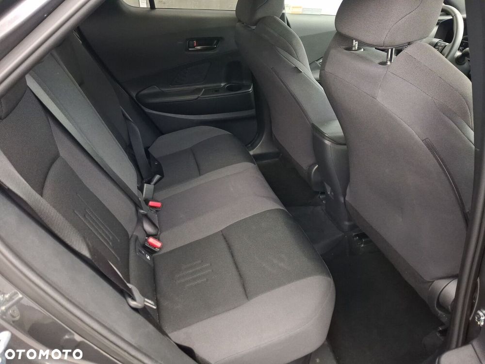 Toyota C-HR - 13