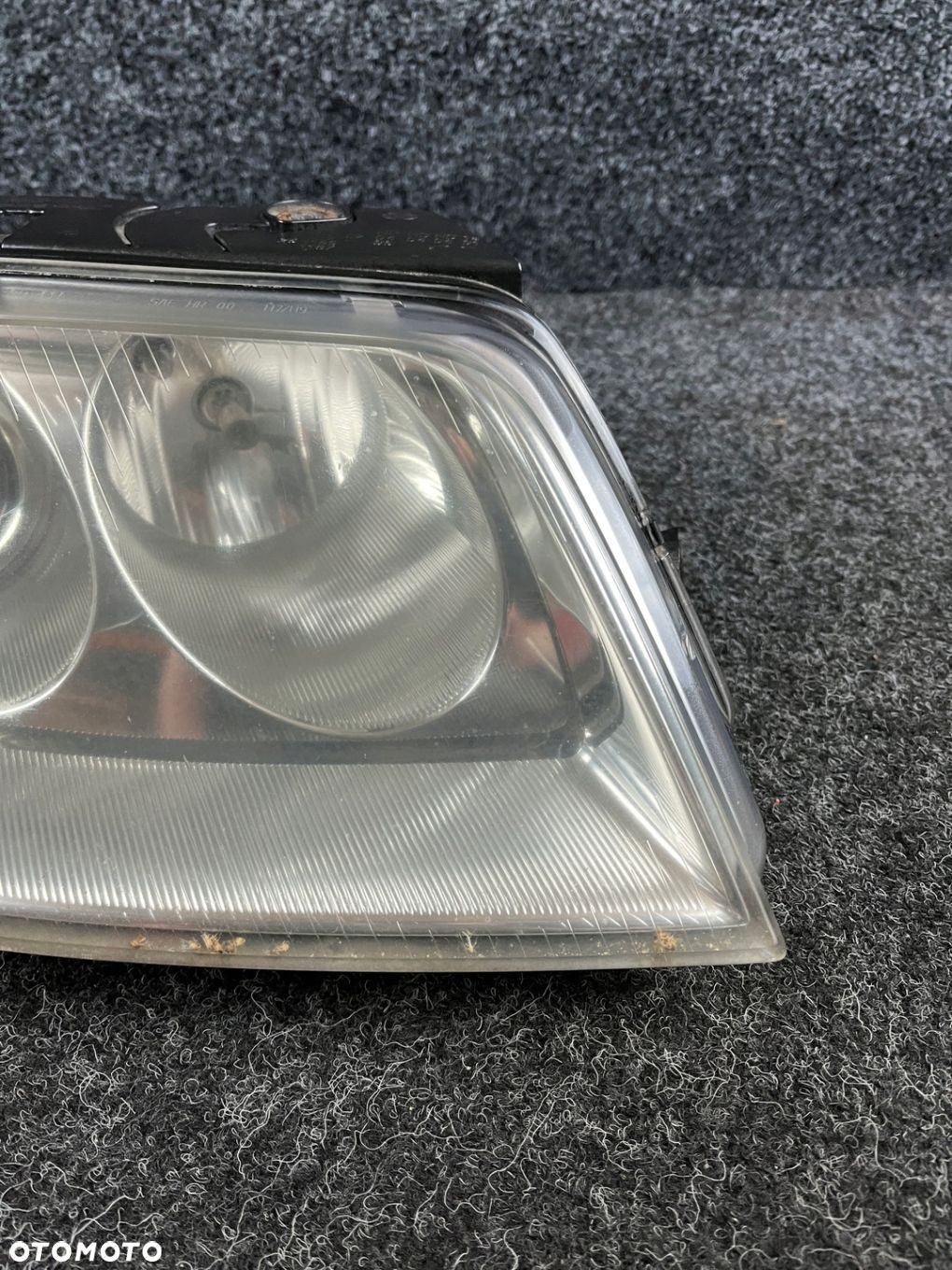 vw passat b5 fl reflektor lampa prawy przód prawa przednia OE europa - 3