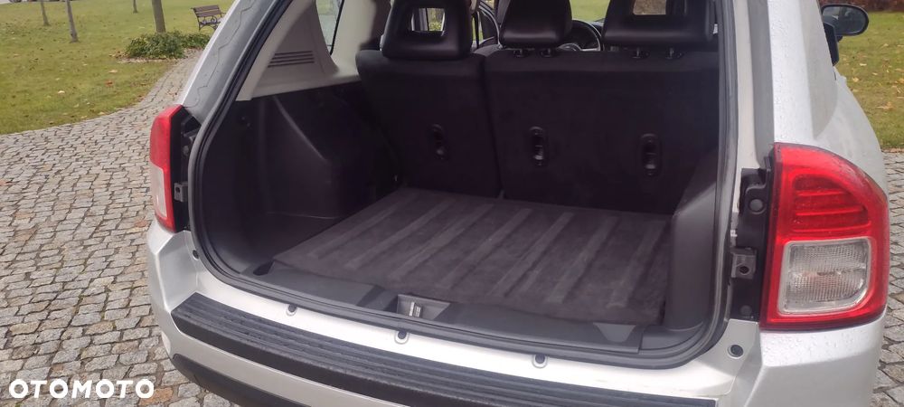 Jeep Compass 2.0 4x2 Limited - 9