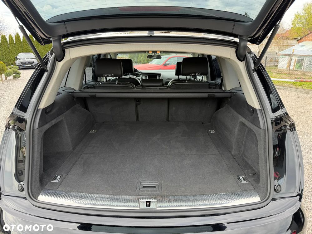 Audi Q7 - 10