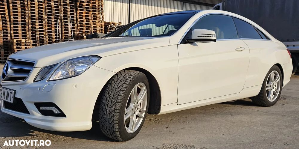 Mercedes-Benz E - 10