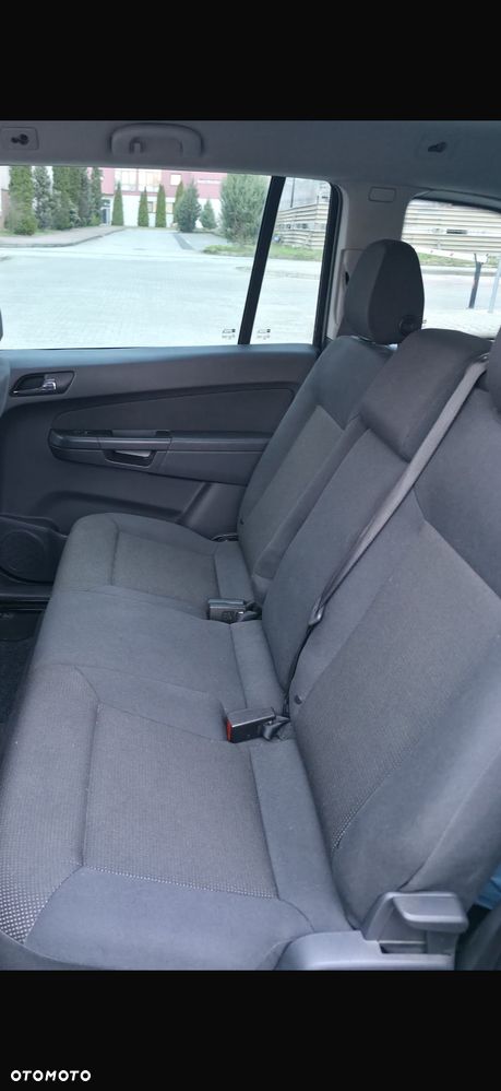 Opel Zafira 1.8 Edition Plus - 22