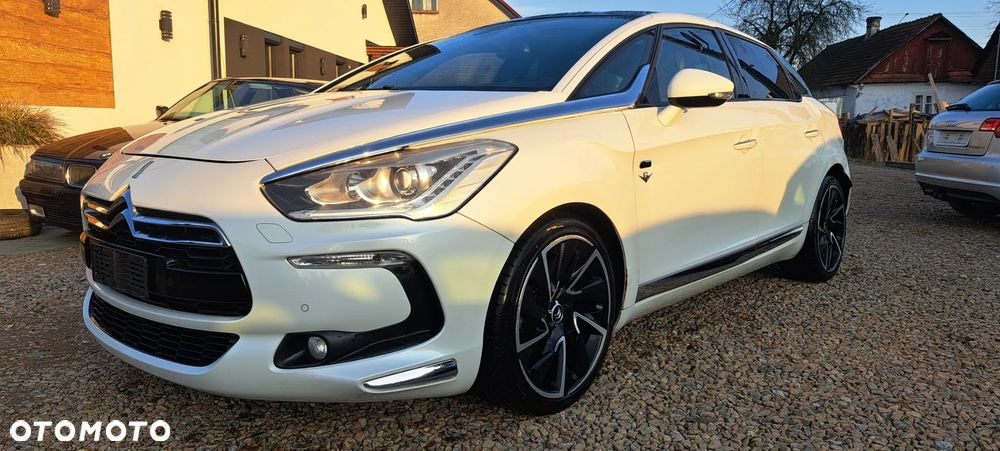 Citroën DS5 2.0 HDi Hybrid4 SportChic MCP - 4
