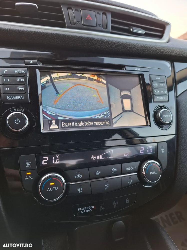 Nissan Qashqai 1.6 DCI N-Connecta - 6