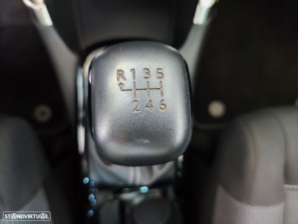 Citroën C3 Aircross 1.2 PureTech Plus - 25