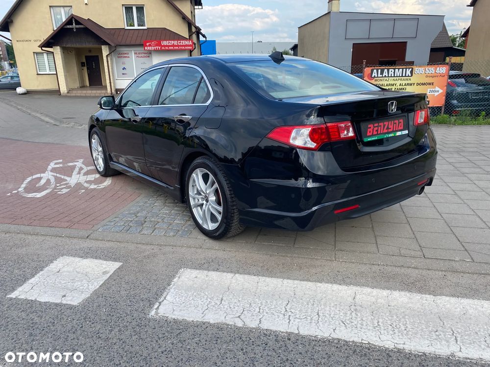 Honda Accord 2.0 Automatik Elegance 50 Jahre Edition - 13
