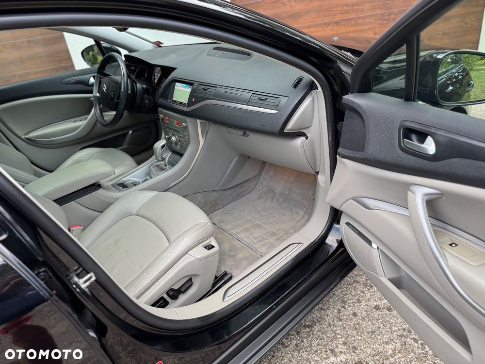 Citroën C5 3.0 HDi V6 Exclusive - 18