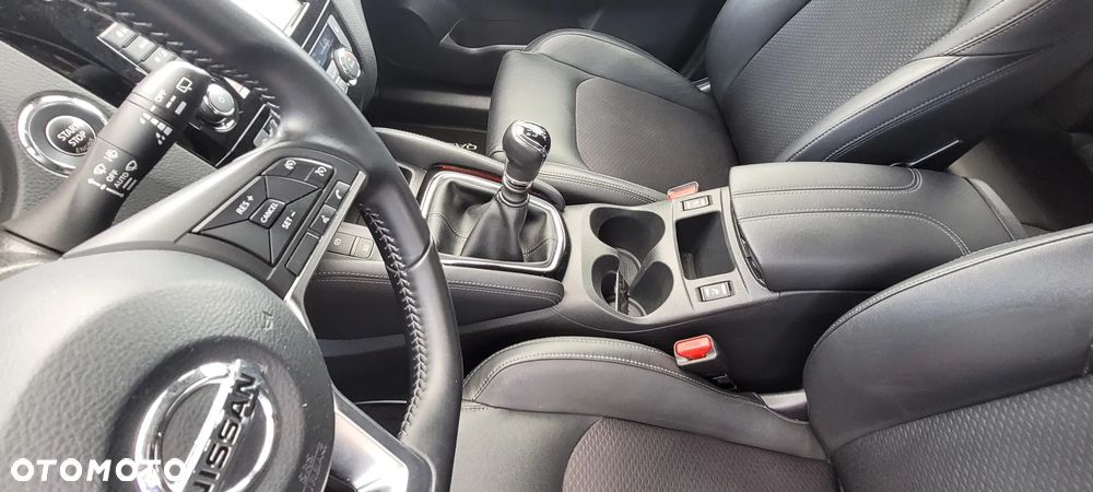 Nissan Qashqai 1.5 dCi N-WAY - 12