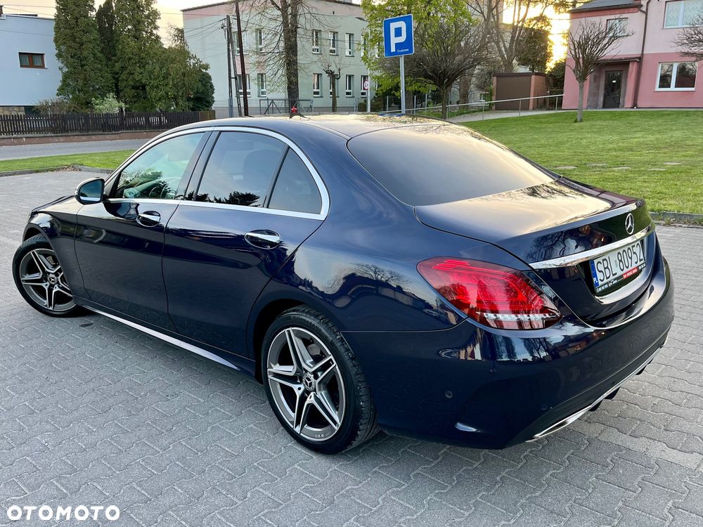 Mercedes-Benz Klasa C 160 9G-TRONIC AMG Line - 12