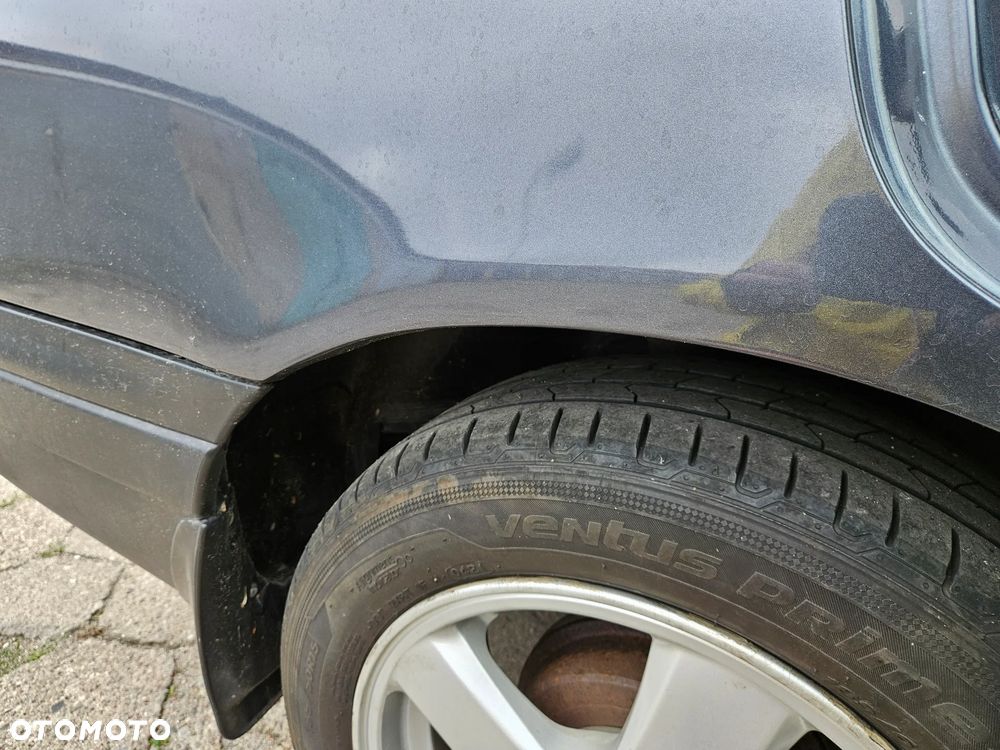 Toyota Carina 1.6 XLi - 12