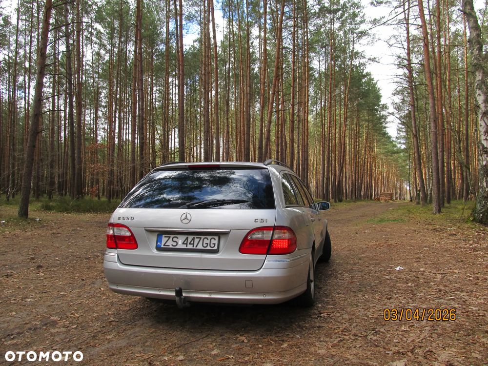 Mercedes-Benz Klasa E 320 CDI T Avantgarde - 10