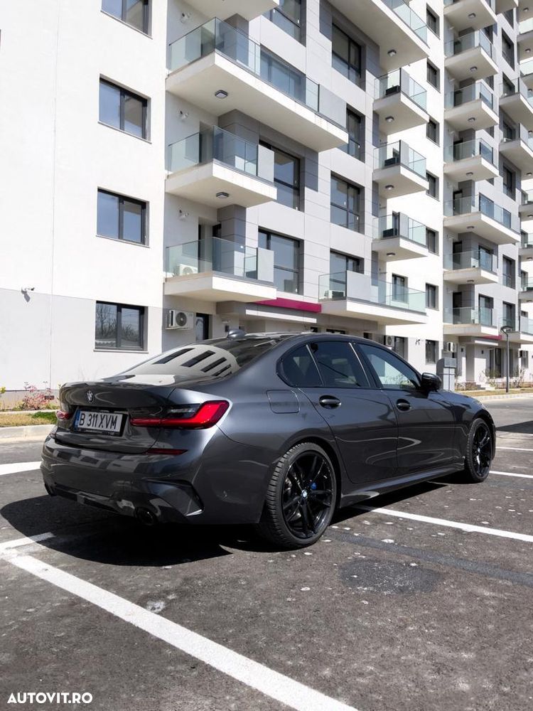 BMW Seria 3 330i AT - 8