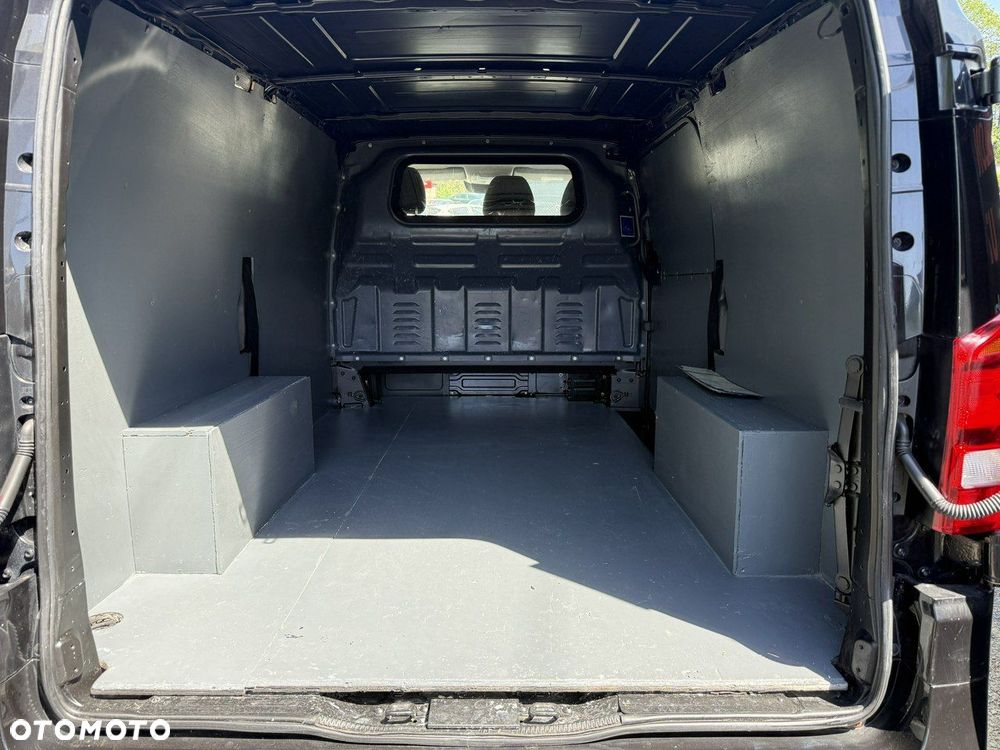 Mercedes-Benz Vito - 12