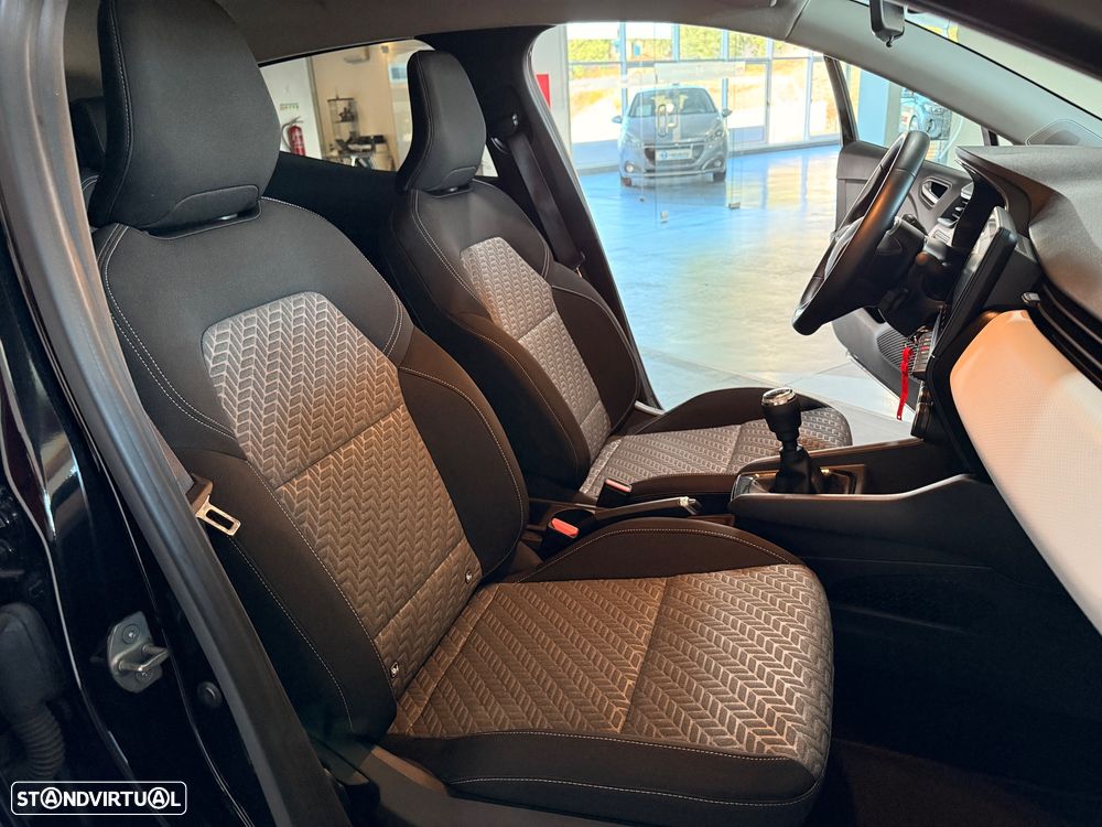 Renault Clio 1.0 TCe Evolution Bi-Fuel - 16