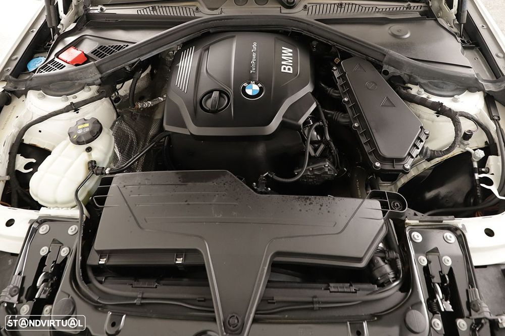 BMW 116 d Advantage Auto - 23
