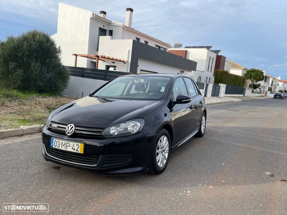 VW Golf 1.6 TDi Trendline BlueMotion - 1