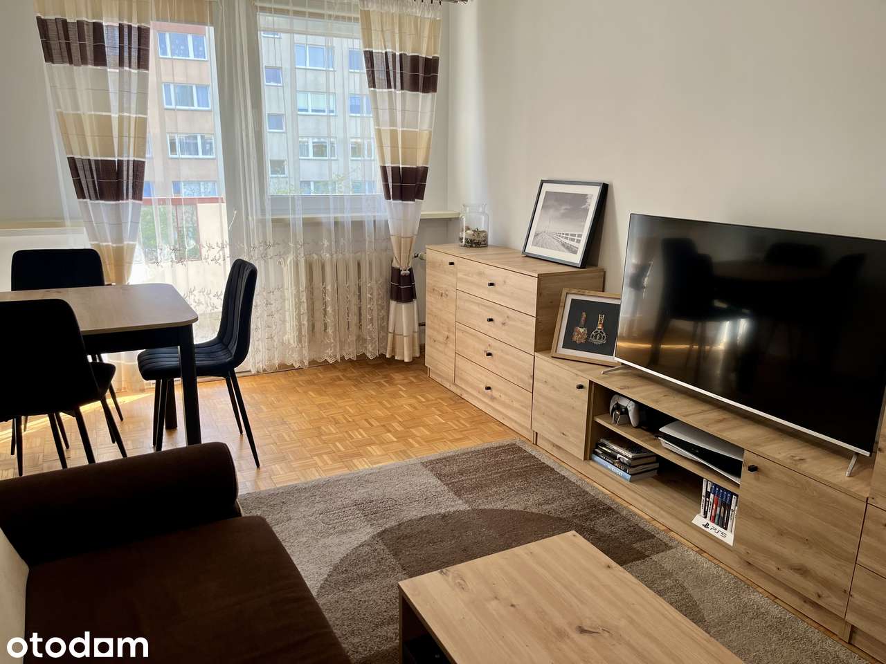 4 oddzielne pokoje, osobna kuchnia, balkon, Legnicka 120, bez prowizji