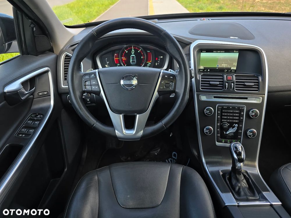 Volvo XC 60 D4 Drive-E Summum - 5