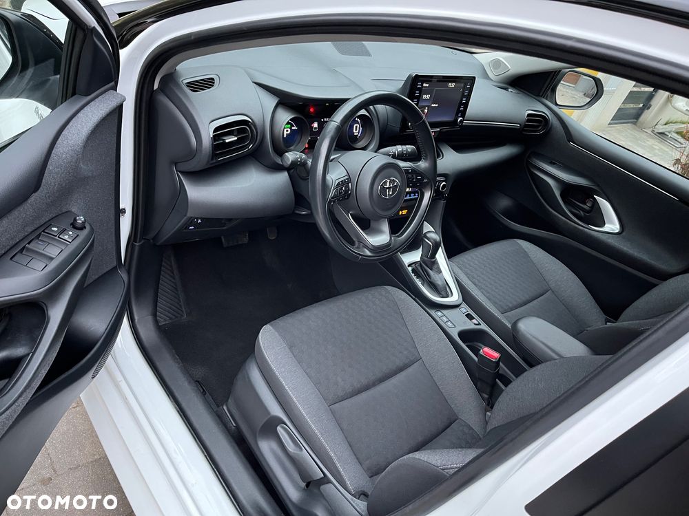 Toyota Yaris Hybrid 1.5 Executive - 19