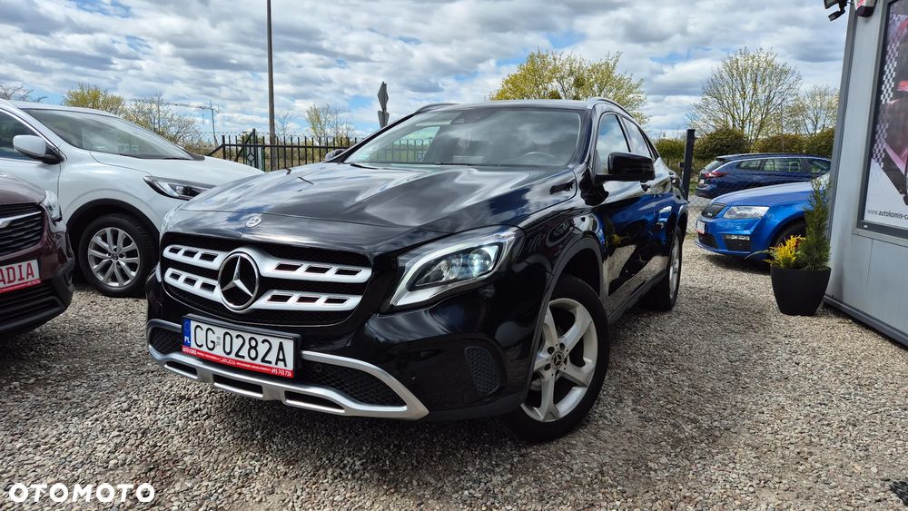 Mercedes-Benz GLA 200 7G-DCT AMG Line - 5