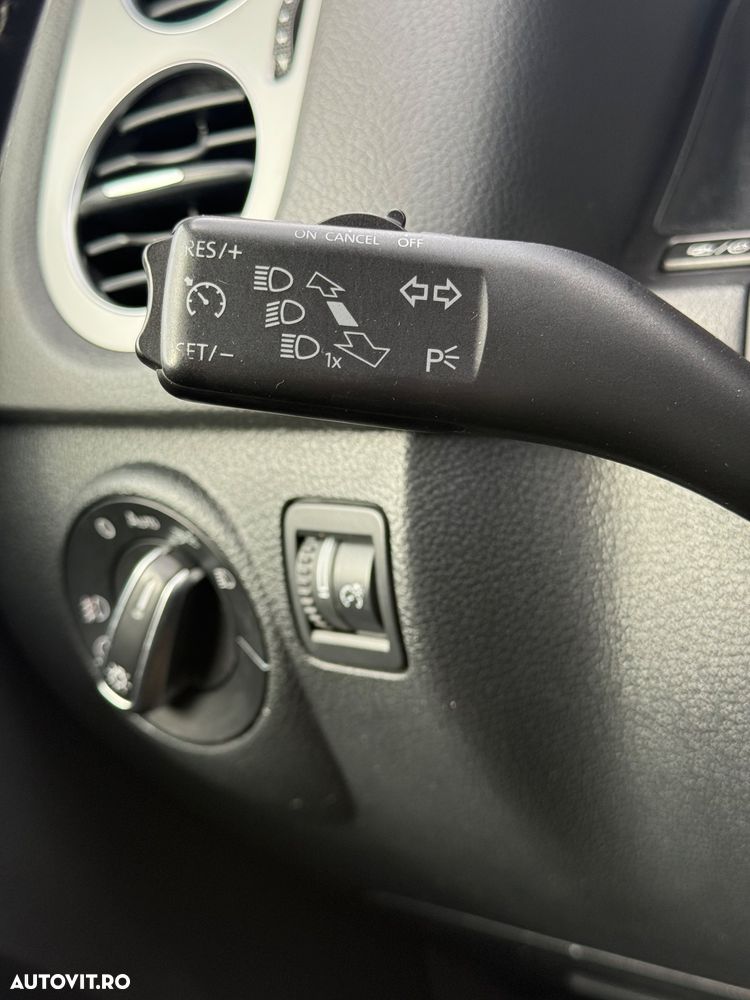 Volkswagen Tiguan 2.0 TDI DPF 4Motion BlueMotion Technology DSG Cup Sport & Style - 13