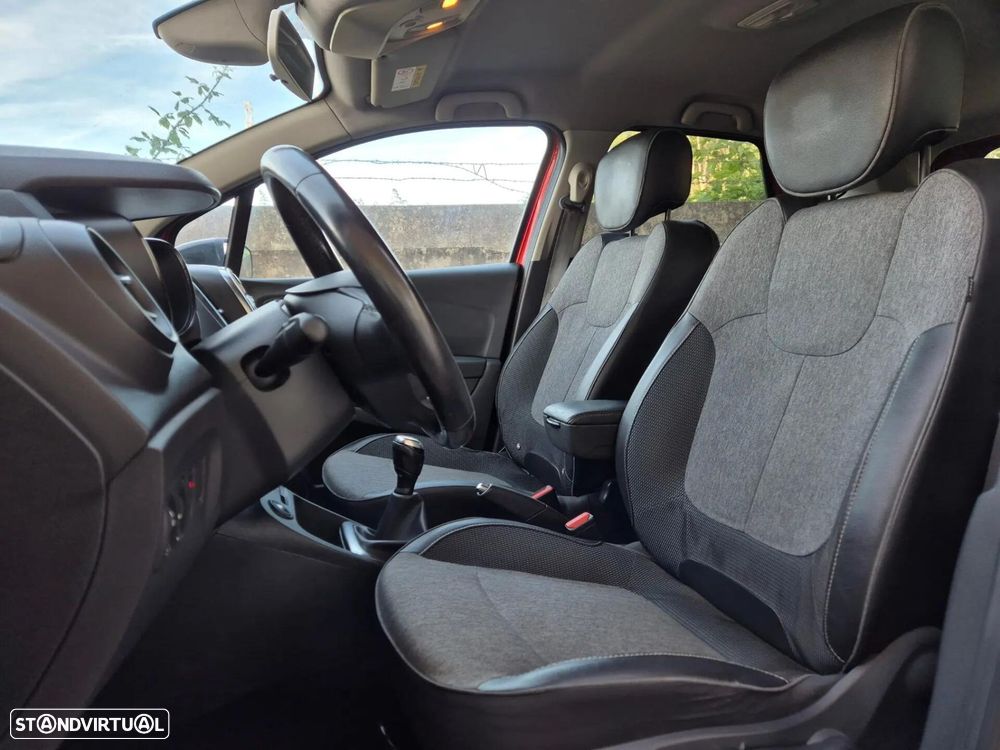 Renault Captur 0.9 TCE Exclusive - 16