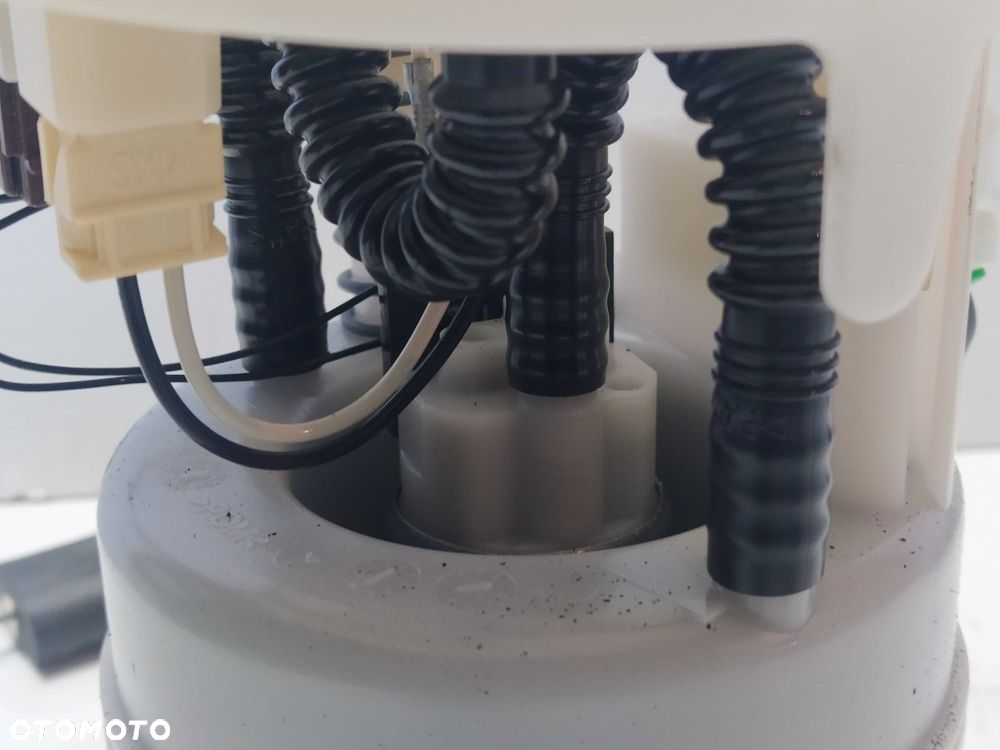 Peugeot Citroen 1.6 THP 1.6 VTI Pompa Paliwa - 5